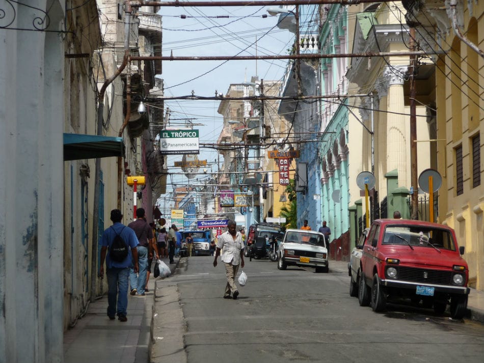 calles-santiago-de-cuba