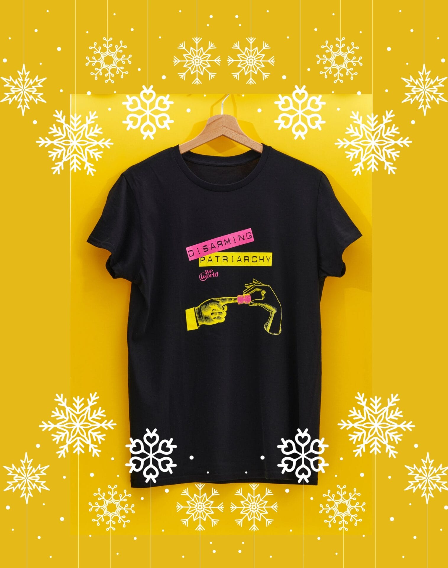 T-shirt "Disarming patriarchy"